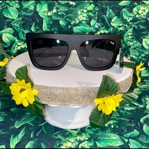 Quay Australia Cafe Racer Sunnies